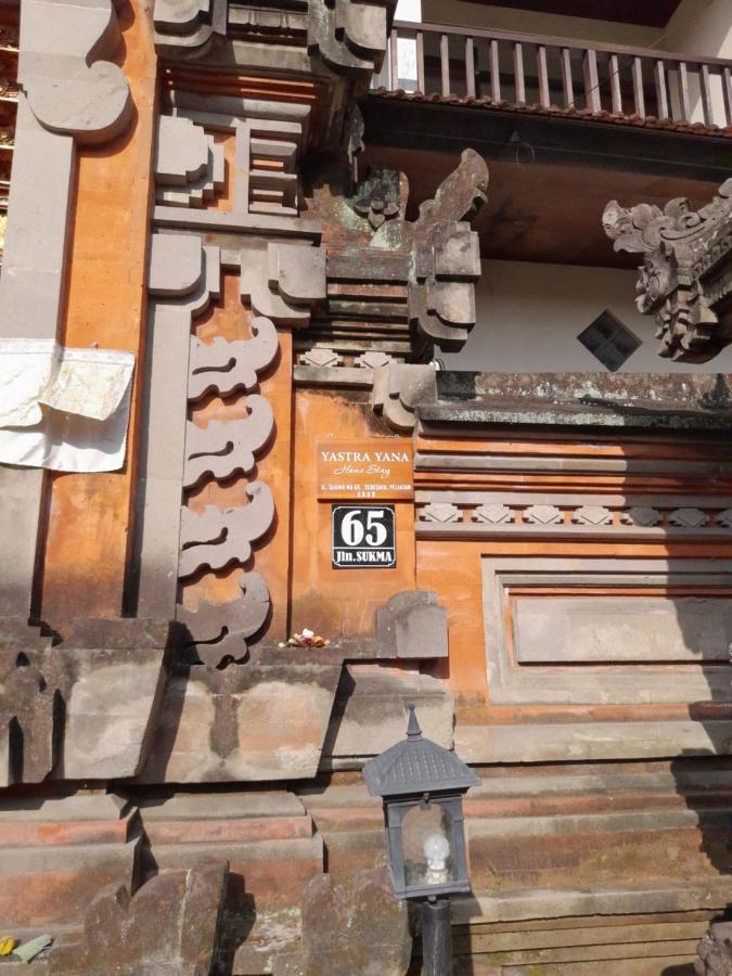 Yastra Yana Homestay Ubud Exterior foto